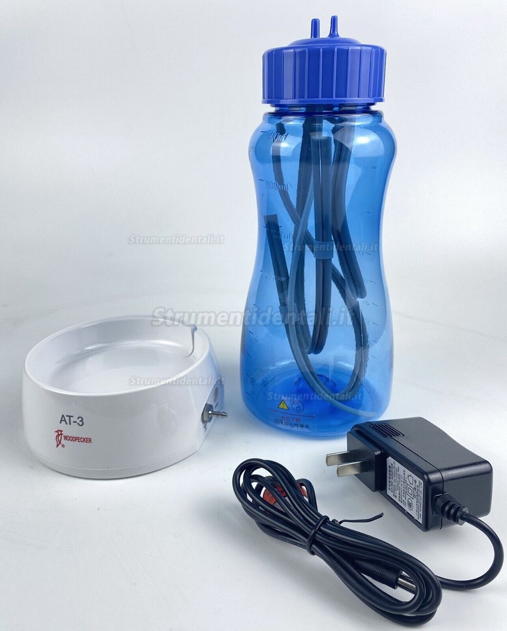 Sistema automatico di approvvigionamento idrico dentale Woodpecker AT-3 per ablatori ad ultrasuoni Sistema automatico di approvvigionamento idrico dentale Woodpecker AT-3 per ablatori ad ultrasuoni